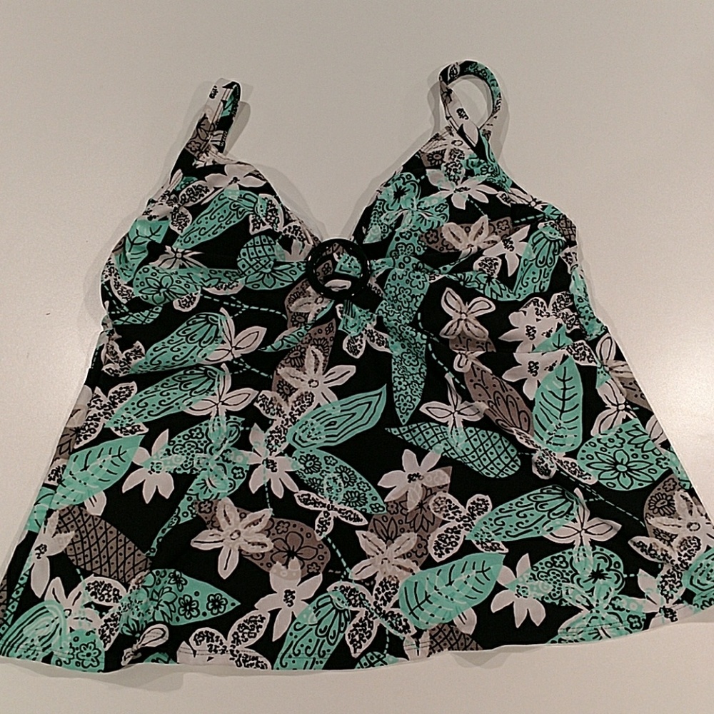 Pure Paradise floral tankini top